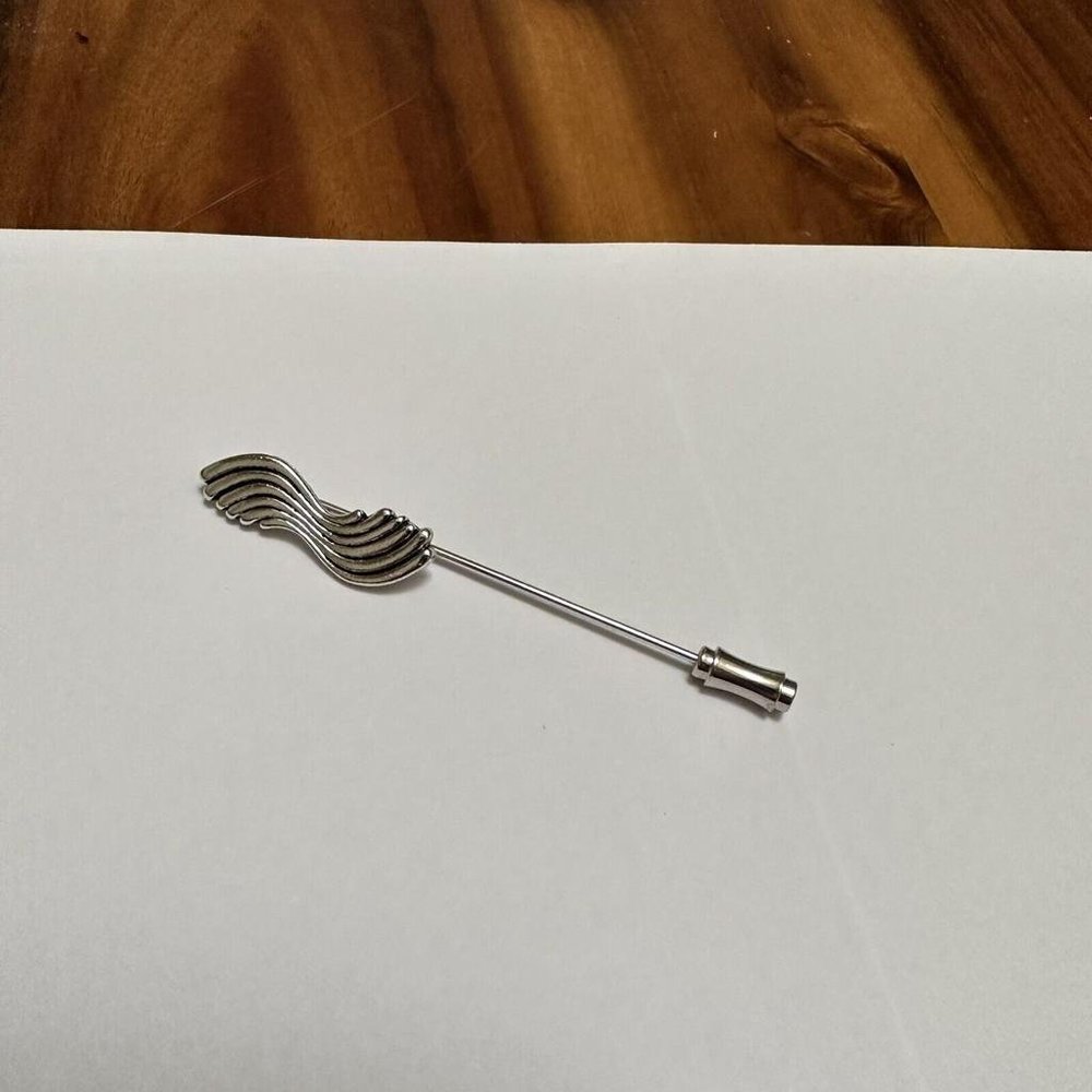 Vintage Signed SC Silver Tone Lapel Stick Pin Sarah Coventry